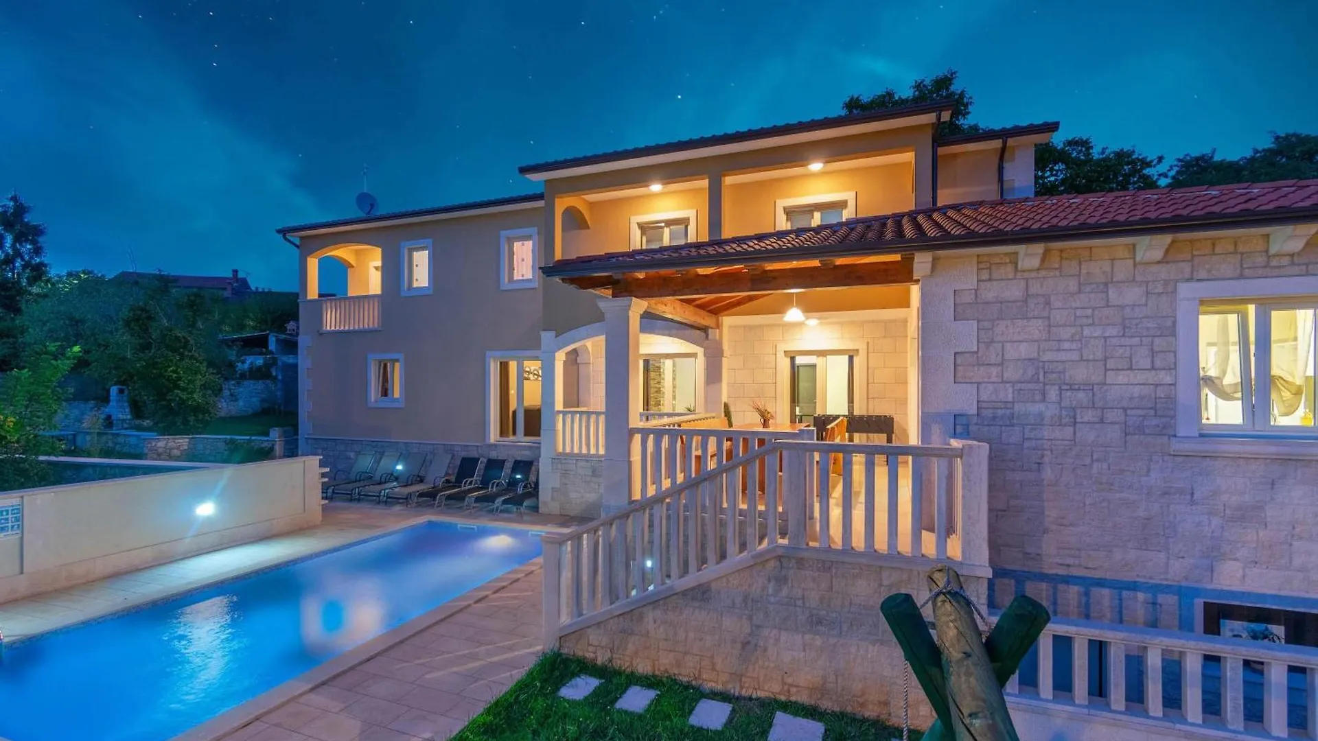 اتصالات Villa Coridigo - Unique High Position, Panorama Nature View, Cozy Dining Terrace, Fenced Property 