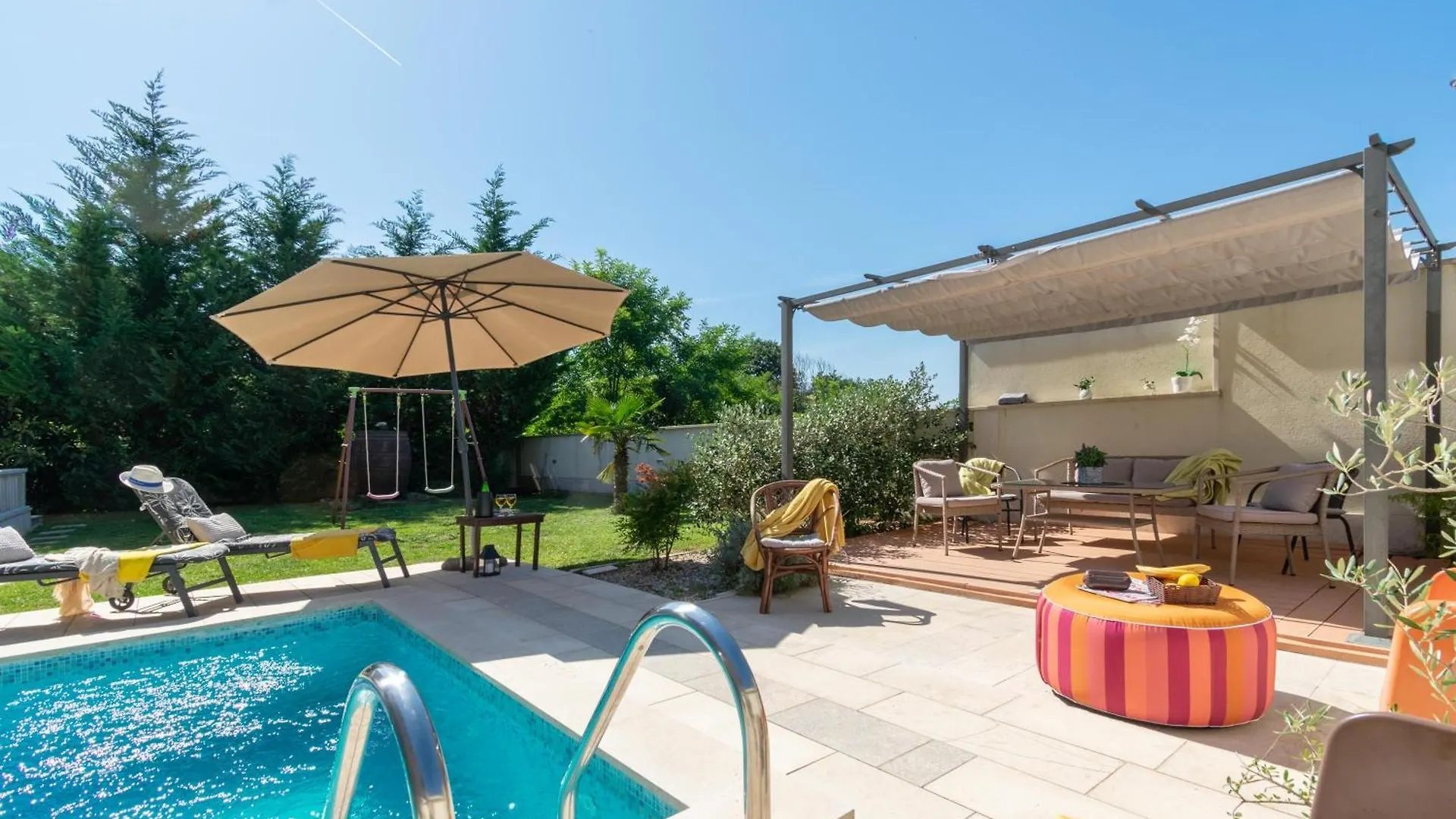 Villa Coridigo - Unique High Position, Panorama Nature View, Cozy Dining Terrace, Fenced Property Kringa