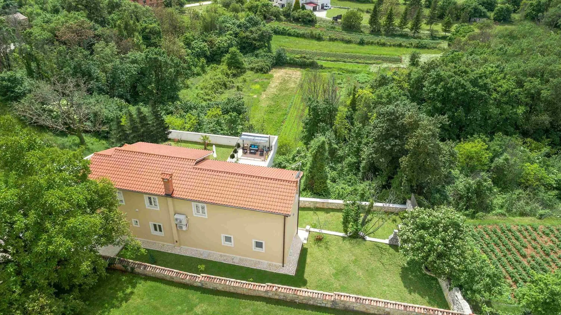 Villa Coridigo - Unique High Position, Panorama Nature View, Cozy Dining Terrace, Fenced Property Kringa كرواتيا